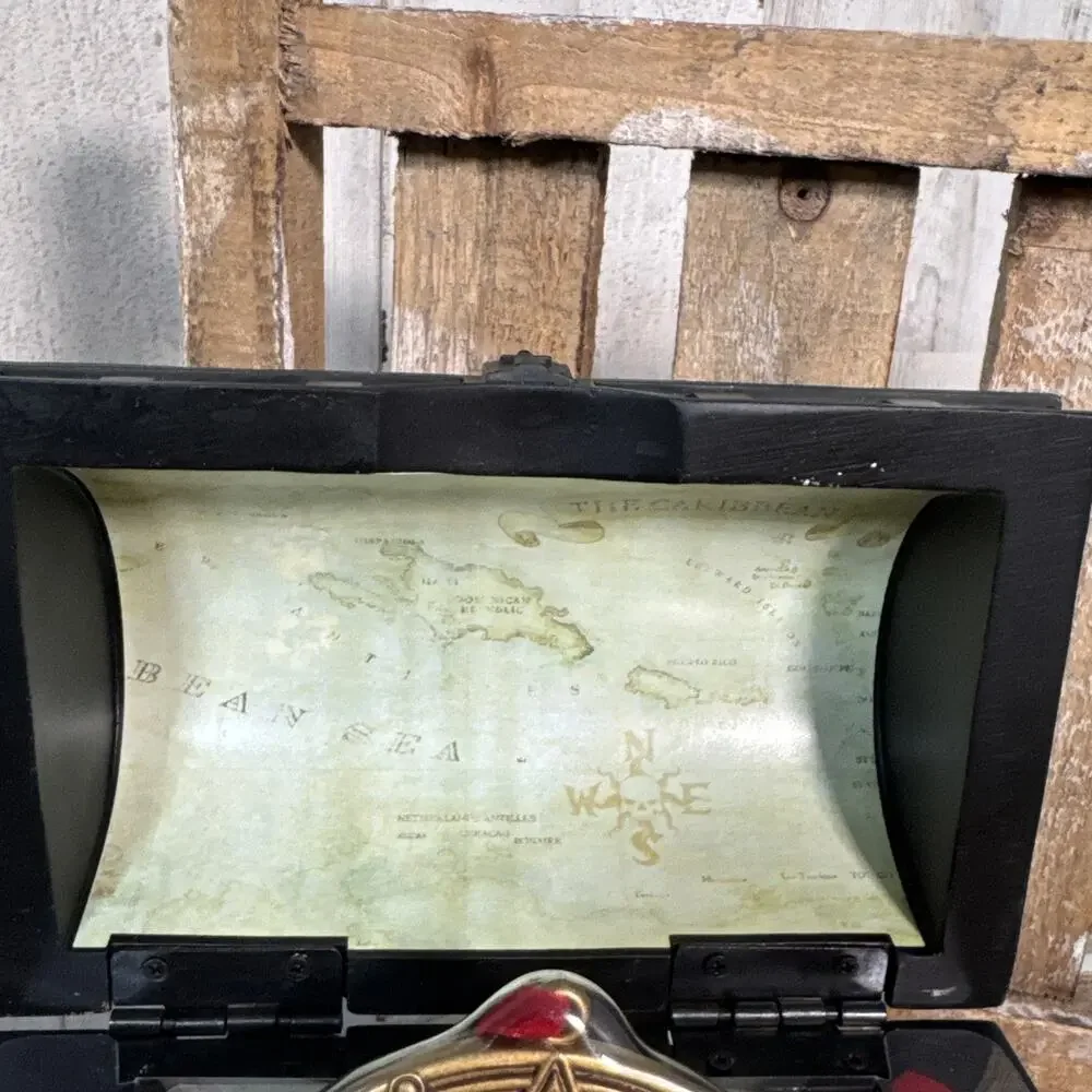 Disney Pirates Of The Caribbean At Worlds End Treasure Chest With Coin Ornament